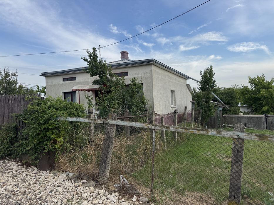 Vand teren cu sau fara casa Rachiti 850mp loc casa lot botosani