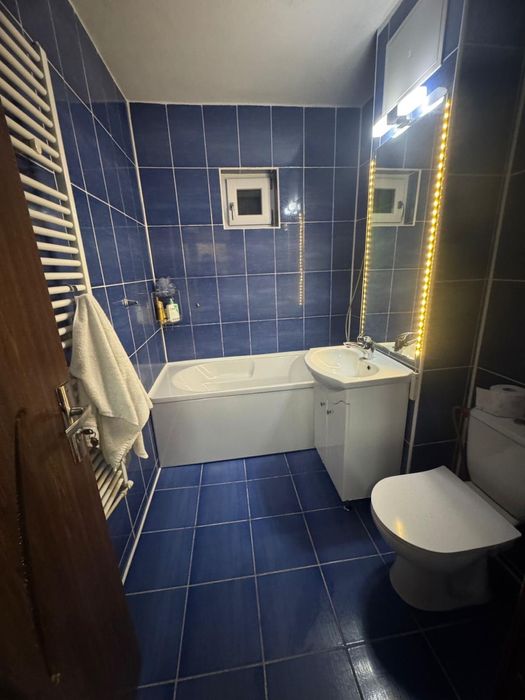 Inchiriez apartament trei camere sucpi lapus