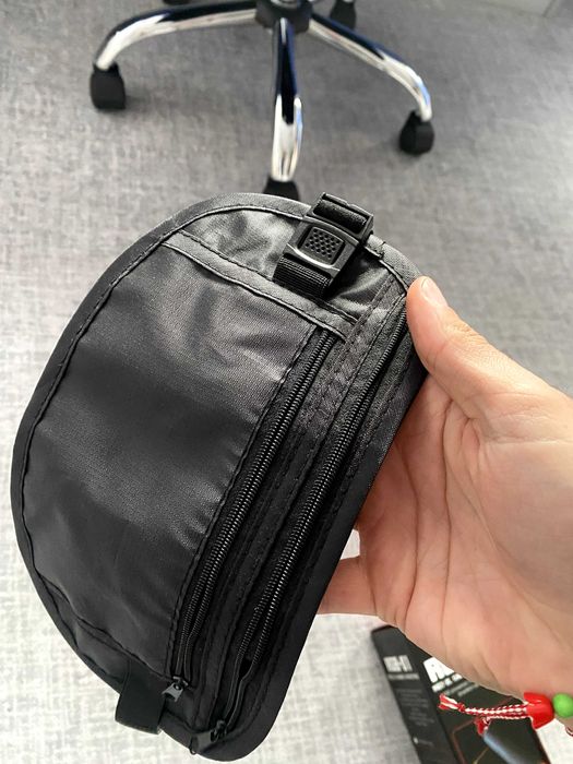 Чантичка за кръст за пътувания или трекинг