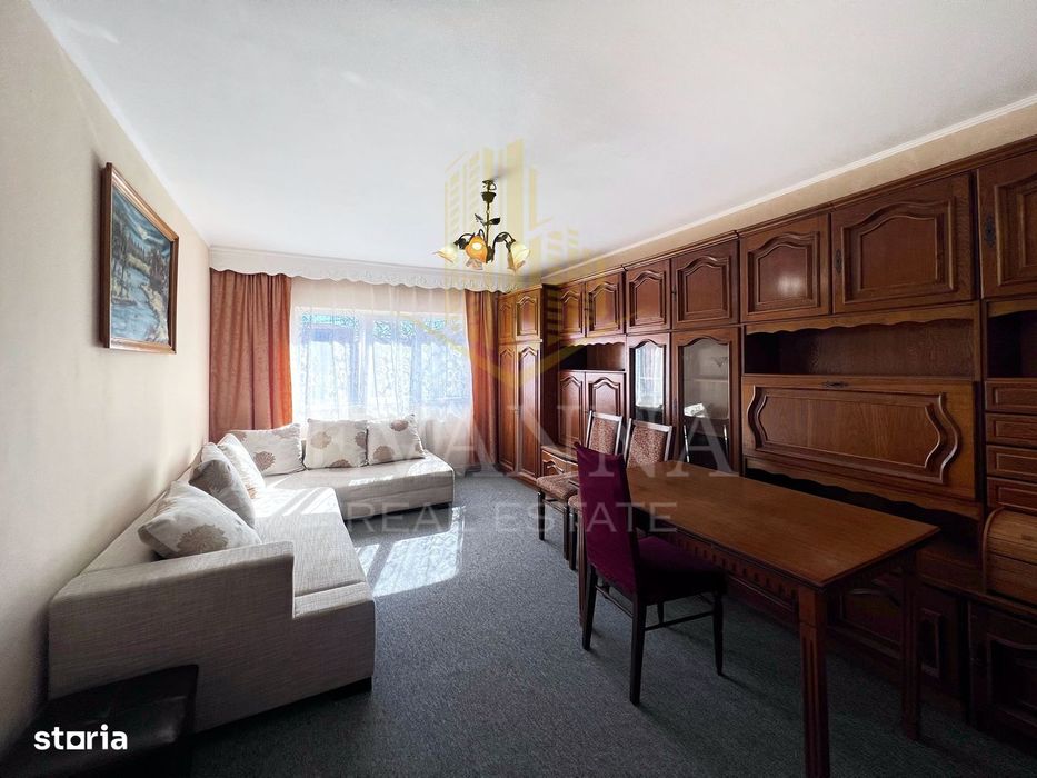 2 camere de inchiriat, decomandat, etaj intermediar - Str. Macului