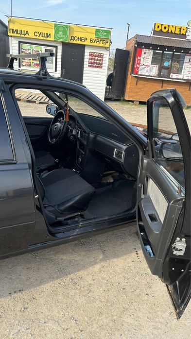 Машина дэу нексиа