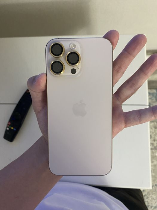 Iphone  apple 16 pro max 256 gb