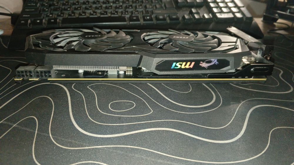 Продам видеокарту AMD RADEON RX 5600 XT