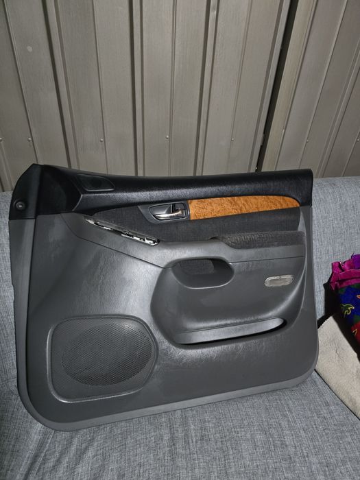 Лэнд крузер Прадо 120,дверные карты.