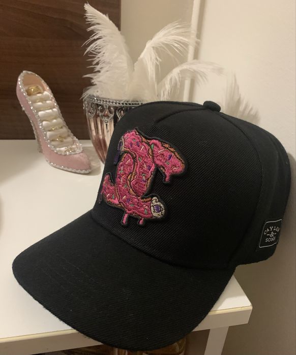 Дамска шапка Cayler & Sons