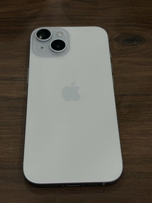 Iphone 15 в идеальном состояний