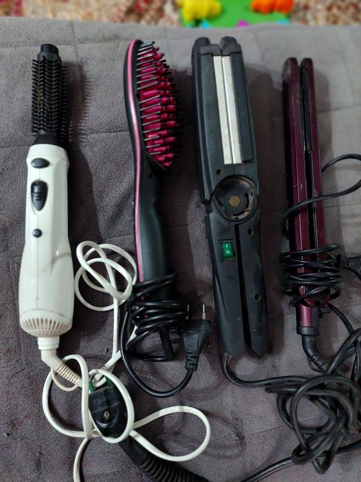 Placă de păr și perie de păr electrică