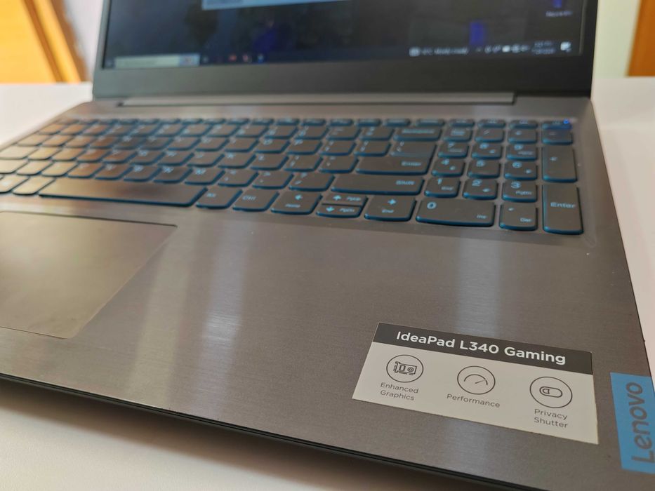 Lenovo IdeaPad L340 Gaming i7 9750h 8gb ram Magazin CashGen  Asus Nitro