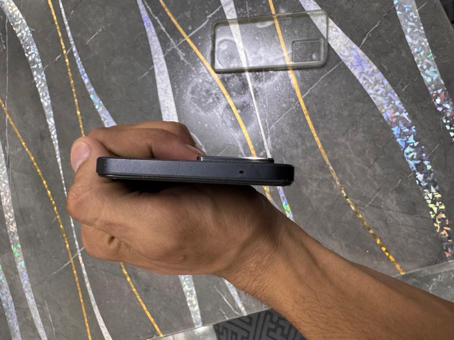 Продам телефон oppo reno7