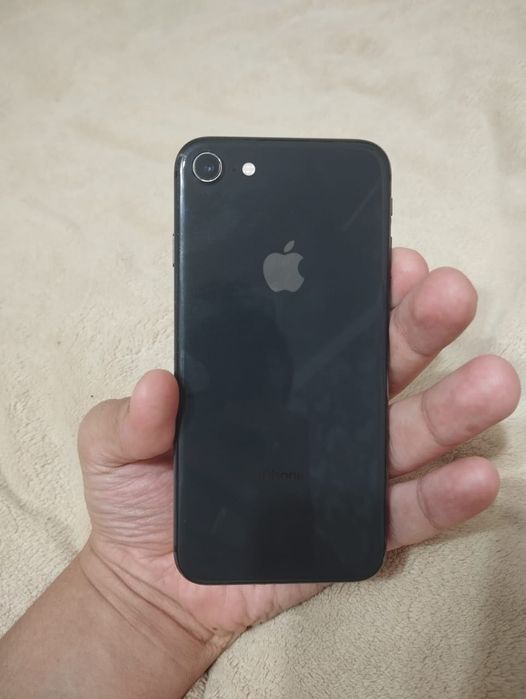 Продаю іPhone 8 за 45000