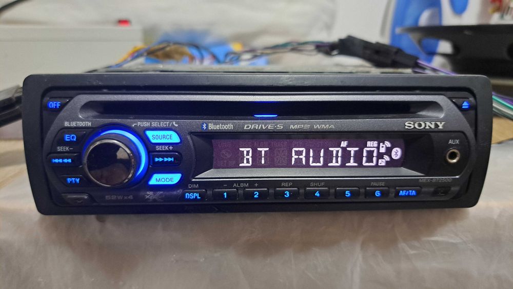Radio CD Casetofon Auto Sony MEX-BT2500 cu Bluetooth, AUX și MP3