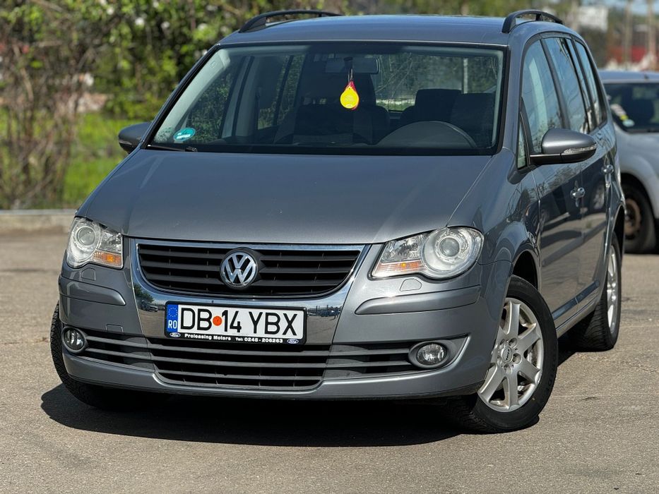 Vând Vw Touran, 2010, 1.6 benzina MPI