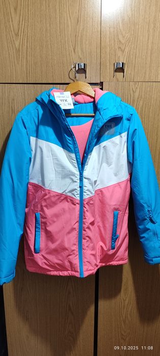 Чисто ново дамско яке с етикет