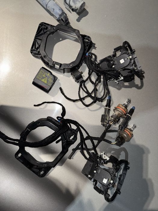 Продам блоки би ксенон