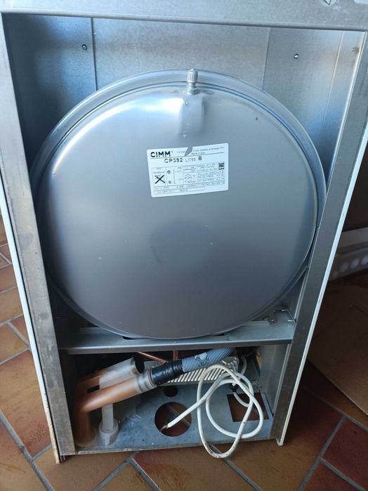 Vând centrală termică gaz ferroli bluehelix prima
