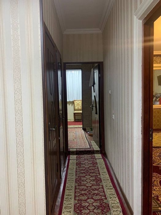 Qoraqamish 2.4 uy sotiladi 3 xona