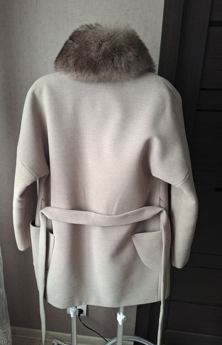 Пальто зимнее короткое