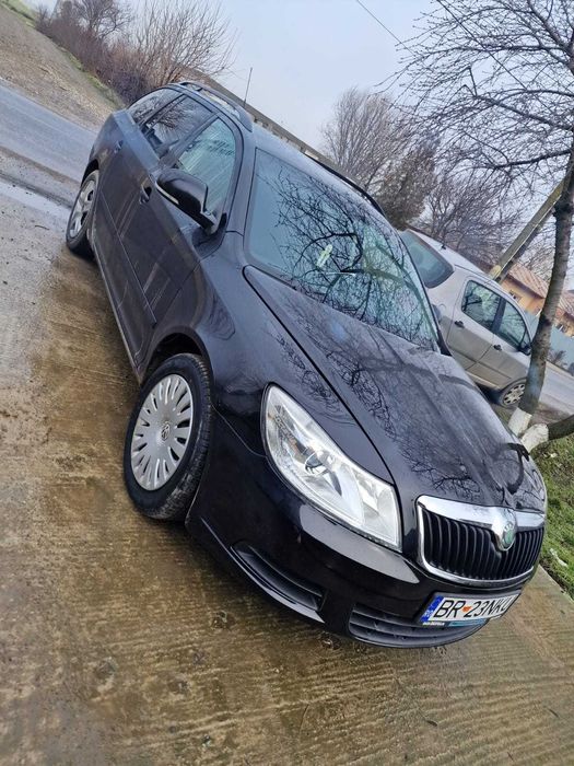 Vând Skoda Octavia 2