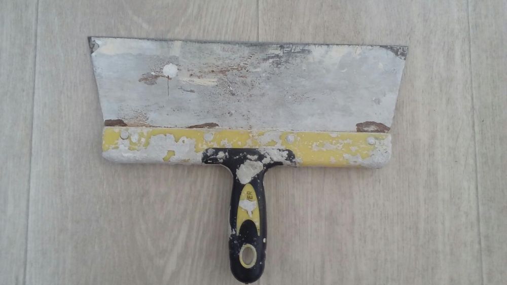 Шпатели. 8 шт. Цены уточняйте.