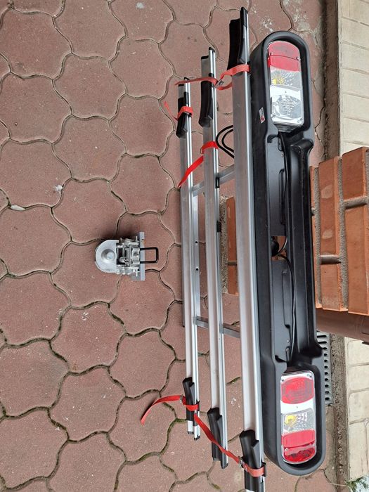 Suport bicicleta auto pentru 3 biciclete