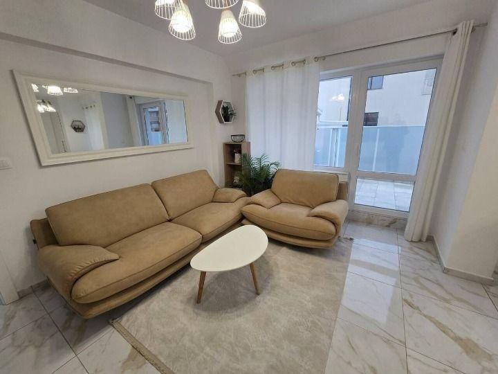 Дава се под наем Тристаен апартамент в Пловдив, Мараша - 90 кв.м за 800 € - Снимка #1