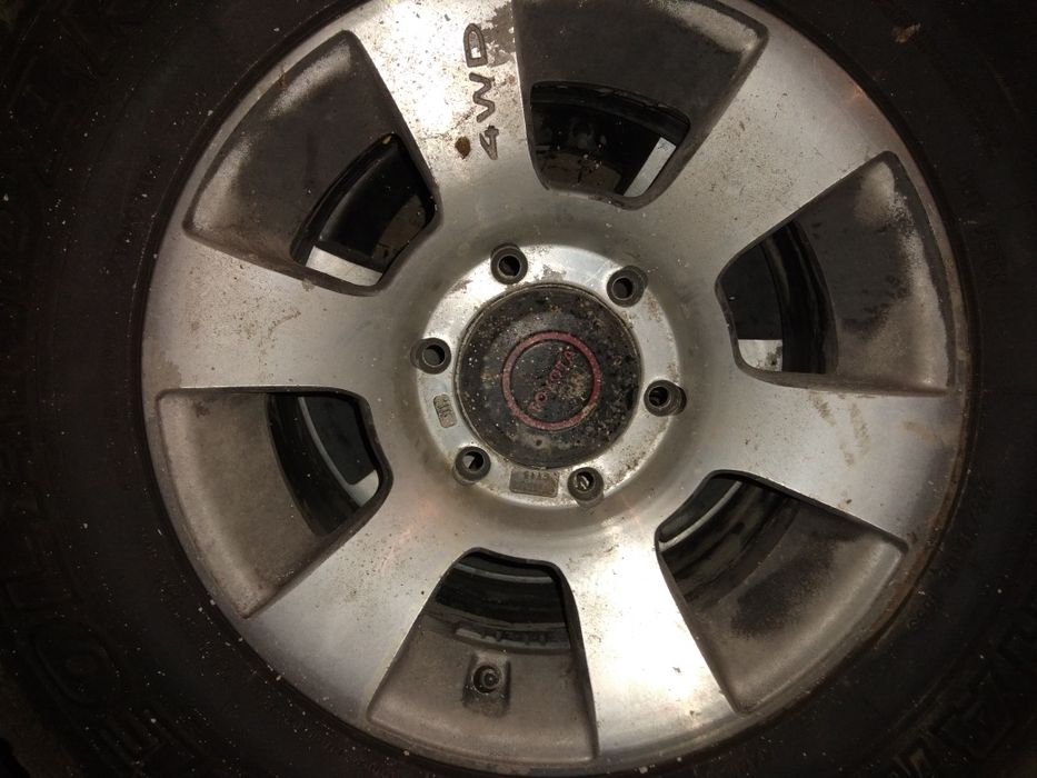 Джанти с гуми 225 80 15