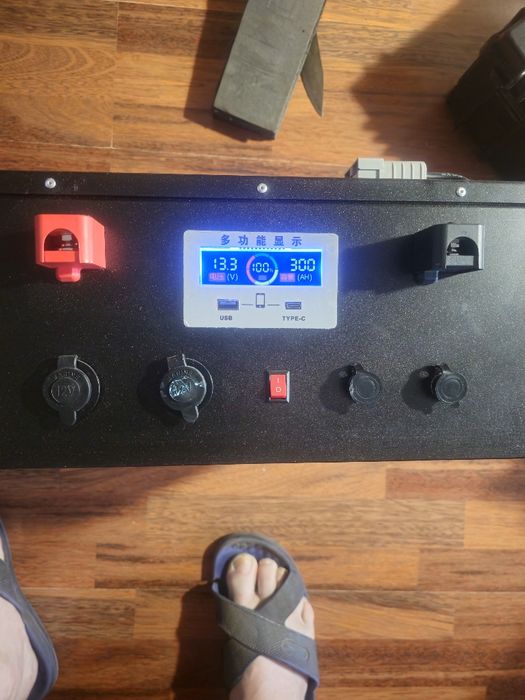 Аккумулятор 12в 300А.