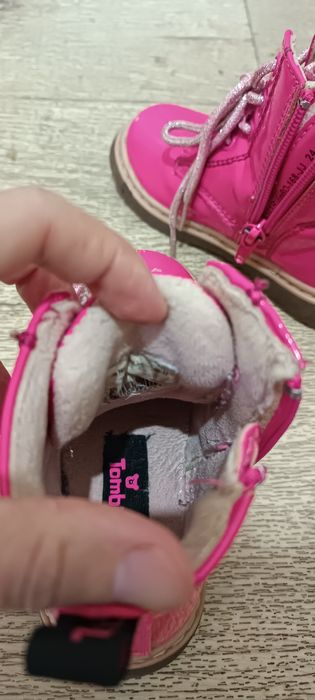 Продам ботинки для девочки