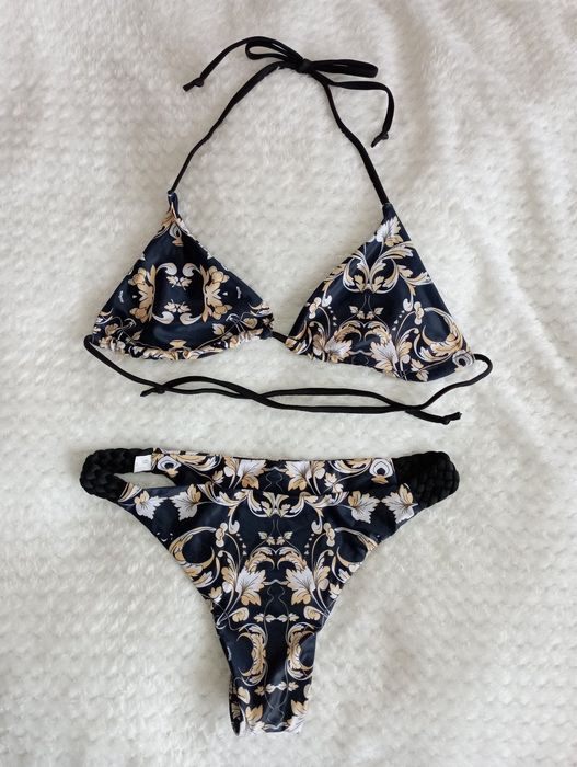 Costum de baie nou Mera