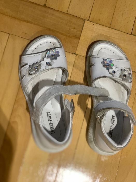 Пакет обуви на девочку 24-25 размер