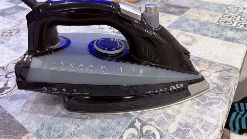 Утюг braun texstyle 7