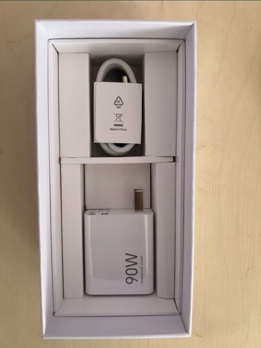 Продам Xiaomi 14 в идеале 512гб