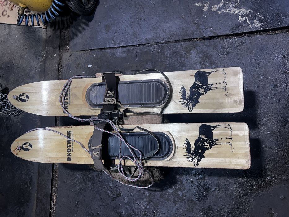 Продам лыжы для охоты