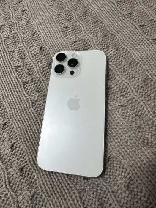 Iphone 16 pro max в идеальном новом состояний