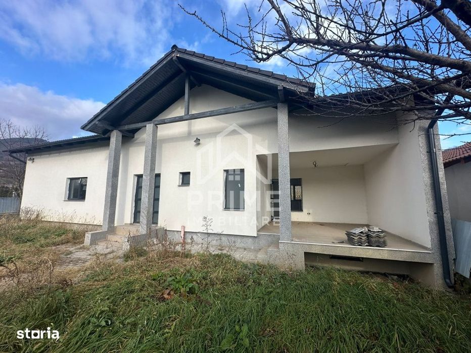 Casa Individuala 3 camere| 150 mp| zona Ampoita