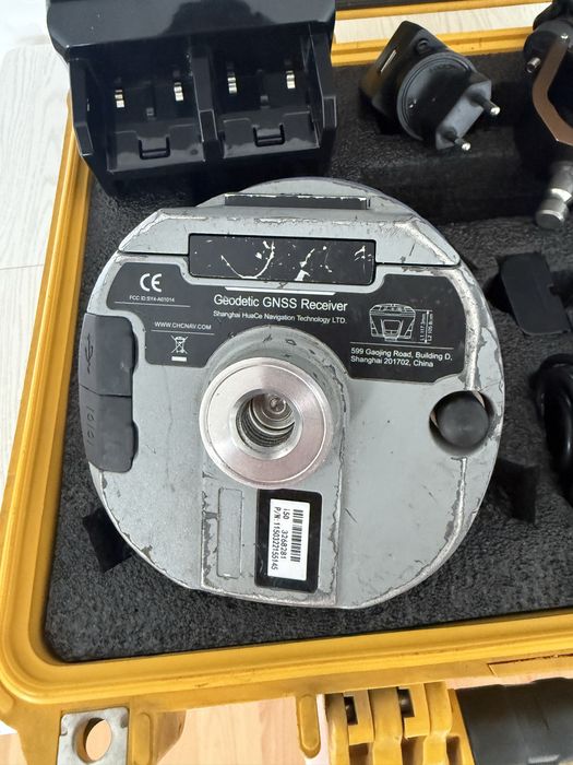 Продам комплект GNSS RTK CHCNAV i50 + контроллер HCE320