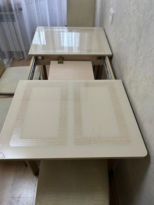 Продам стол со стульями