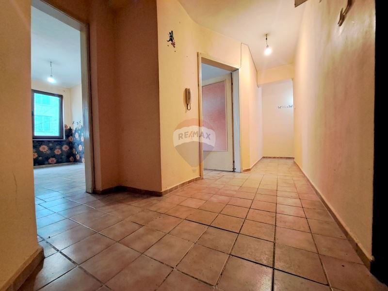 Продава се Тристаен апартамент в Варна, Лятно кино Тракия - 108 кв.м за 1621 €/кв.м - Снимка #10