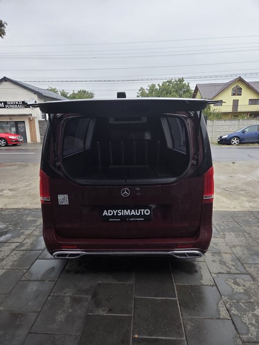 Mercedes V klasse Maybach dric funerar