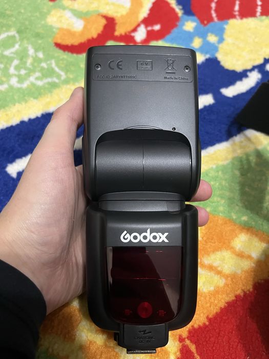 Aparat nikon d5200 cu obiectiv macro, blit si accesorii