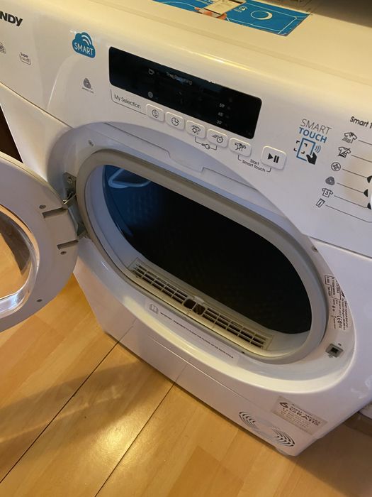 Uscător de rufe Candy S-Line CS C8DG-S 8 kg, condensare