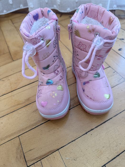 Детски апрески като нови