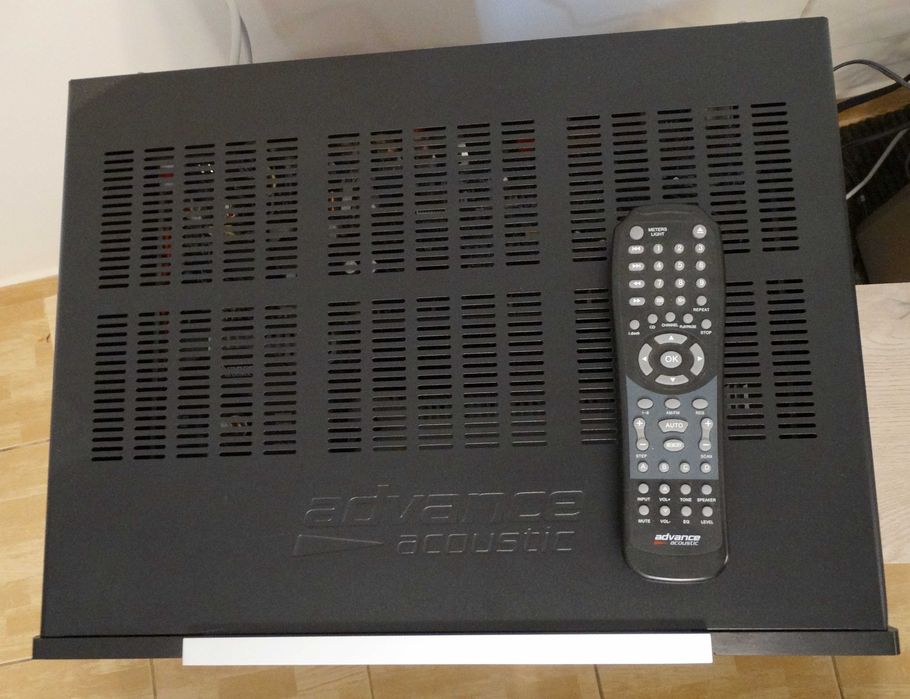 Amplificator Advance Acoustic MAX 450 , 2 x 120W (8 Ohm)