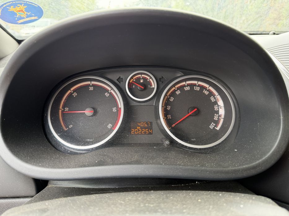 Opel corsa 1.3 multijet
