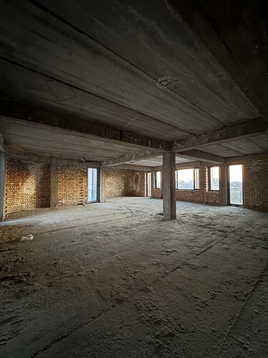 Первая линия отдельно стоящее здание Яккасарайский район