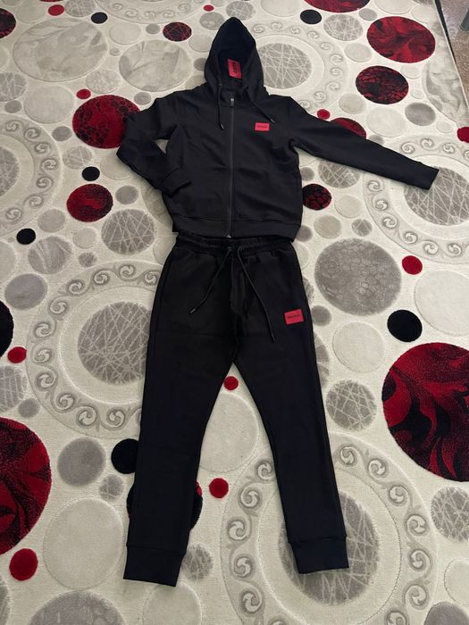 Trening Hugo Boss Marimi: S, M , L , XL , XXL Calitate Premium Cod QR