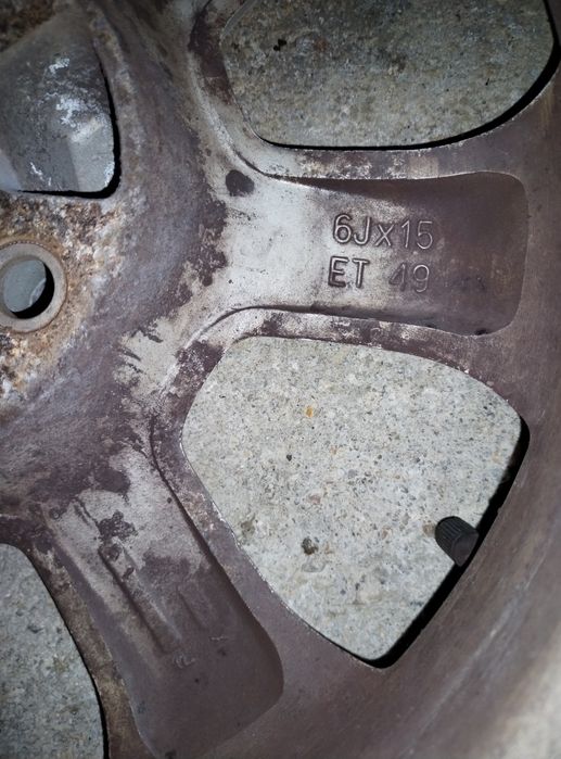 Roți, jante aluminiu cu anvelope de vară