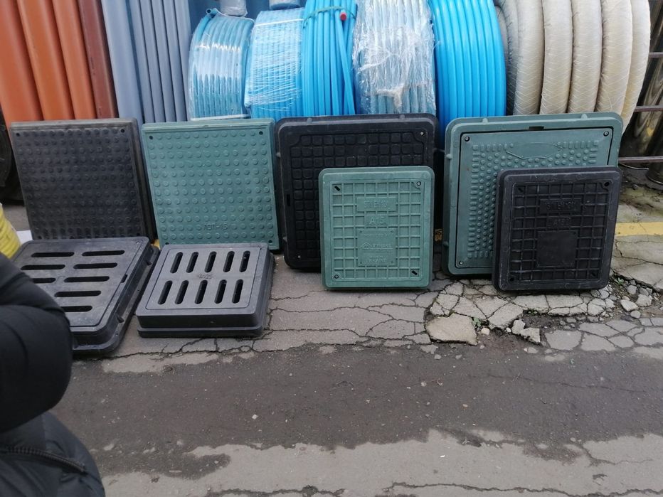 Vând capace , rigole din polimer