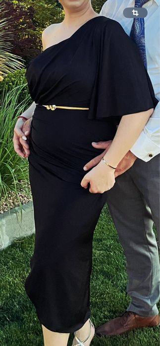 Vand rochie neagra, marimea 40