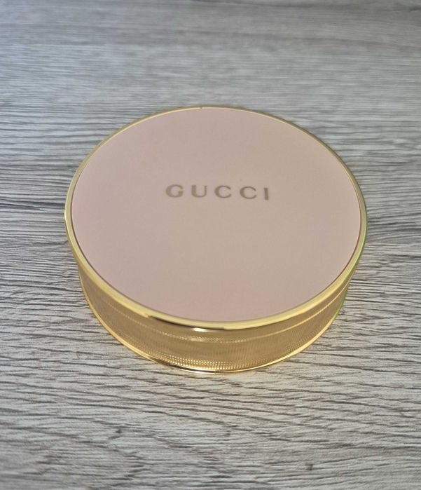 Козметика MAC, Gucci, Hourglass, Fenty, Trinny London